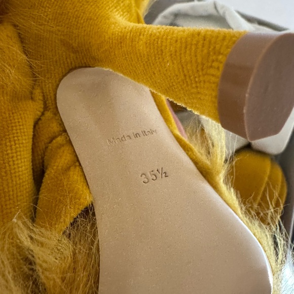 $1190 Burberry Womens Step Rose Velvet Heeled Sandals Brand New Sz 35.5/5.5 - Picture 6 of 6